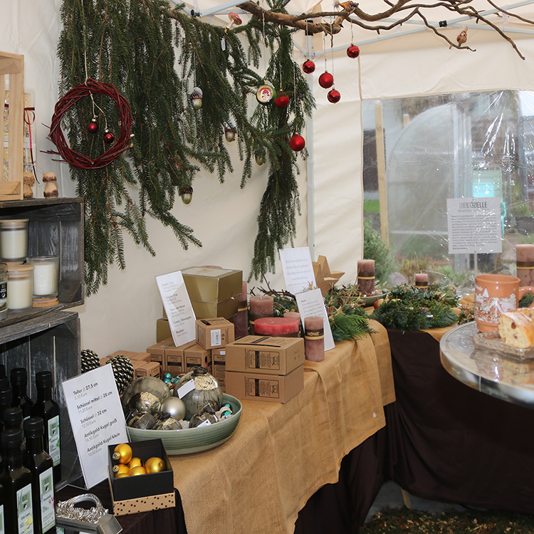 Inizio Adventverkauf im Slowflower® Garten