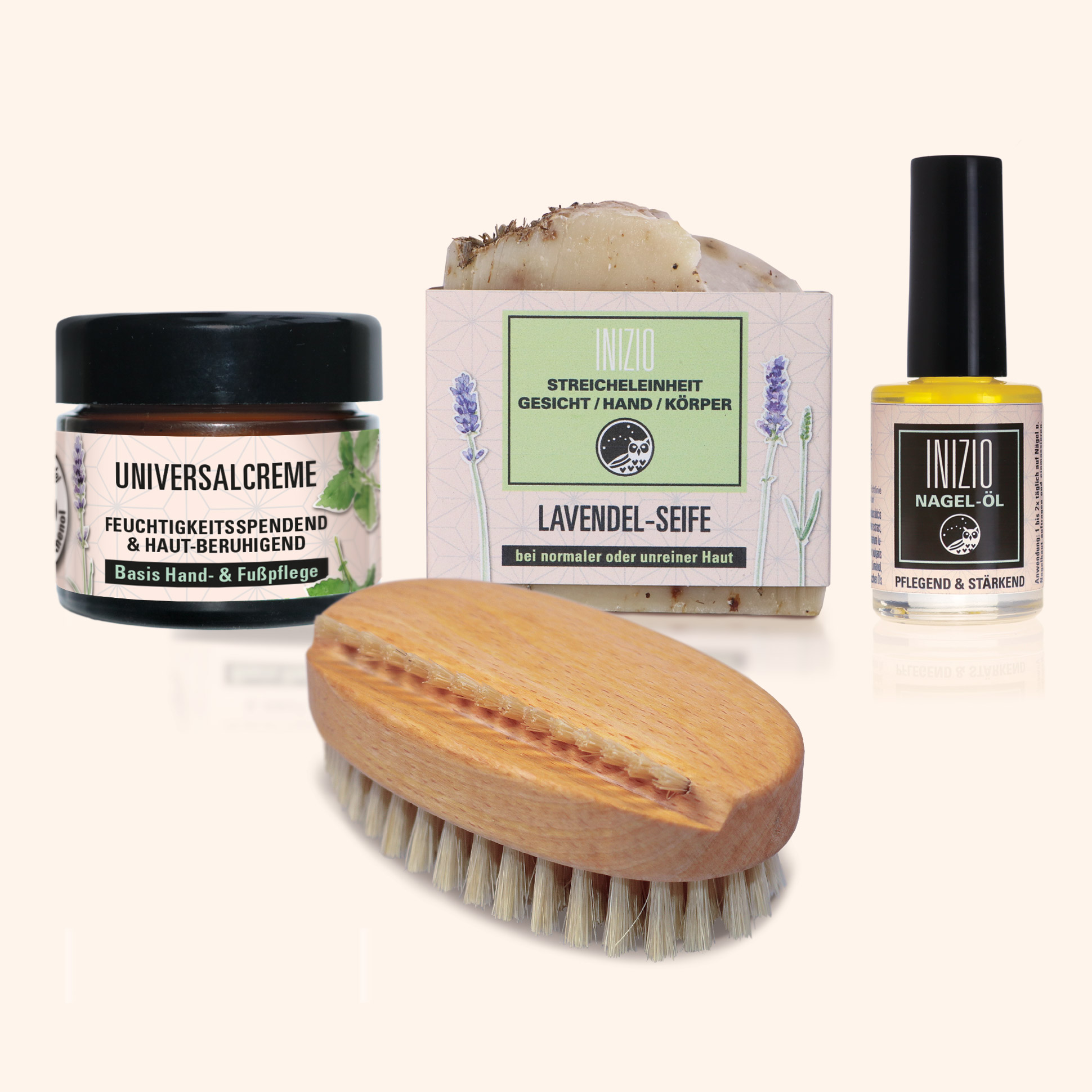 Hochwertige Hand & Nagel Reinigung & Pflege