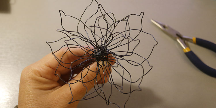 Anleitung Drahtblume Dahlie