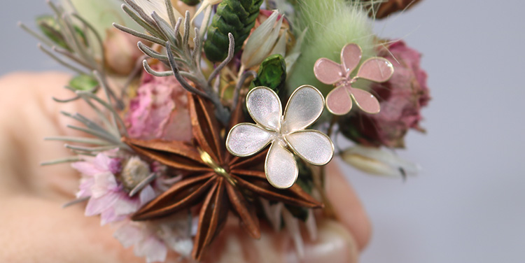 Blume Draht Nagellack