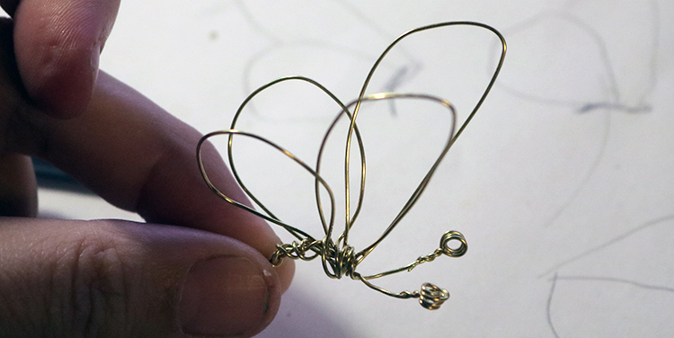 Drahtschmetterling basteln