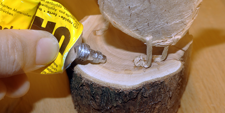 Henne und Hahn aus Papierdraht biegen