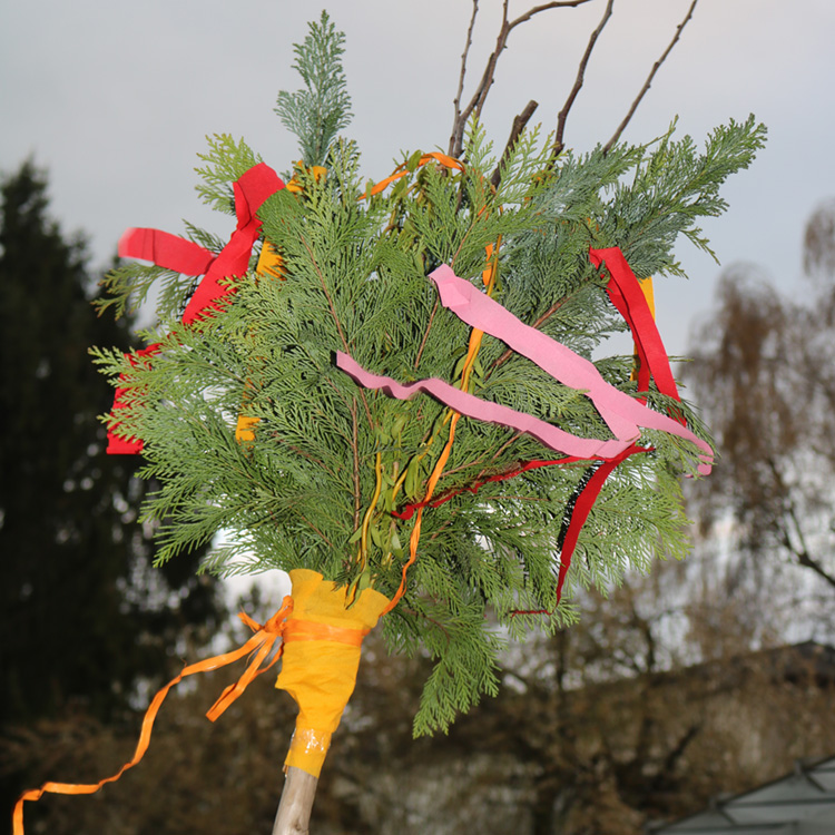 Material für die Palmbuschen Palmbuschen binden