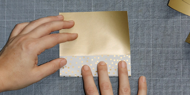 Papier Girlande aus Geschenkspapier