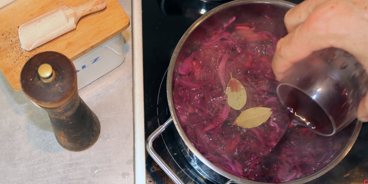 Selbstgemachtes Blaukraut mit Rotwein