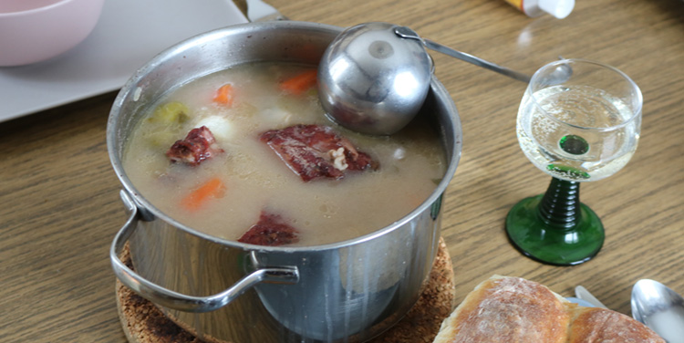 Gerstensuppe deftiges Winterrezept