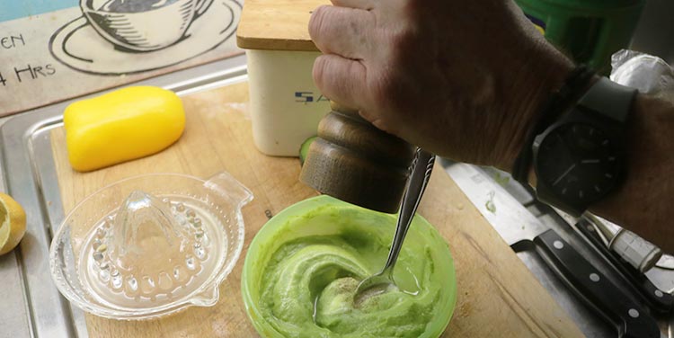Guacamole würzen