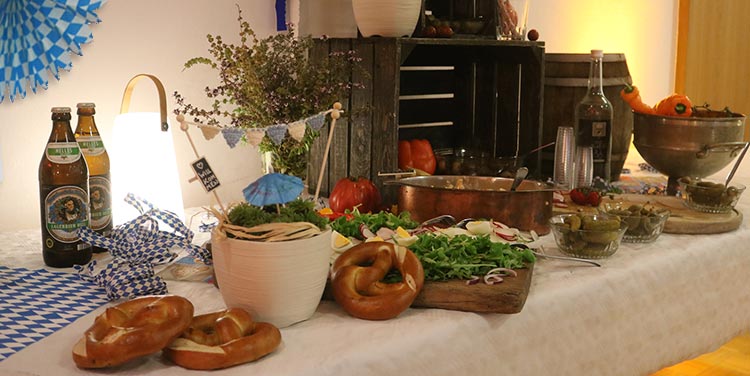 So gelingt deine Oktoberfest Party! Oktoberfest Party zu Hause