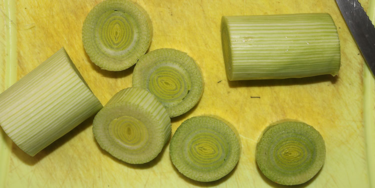 Lauch passt ausgezeichnet zu Käse Lauch Käse Raclette Pfännchen