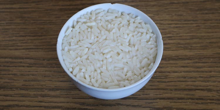 Reis schön anrichten