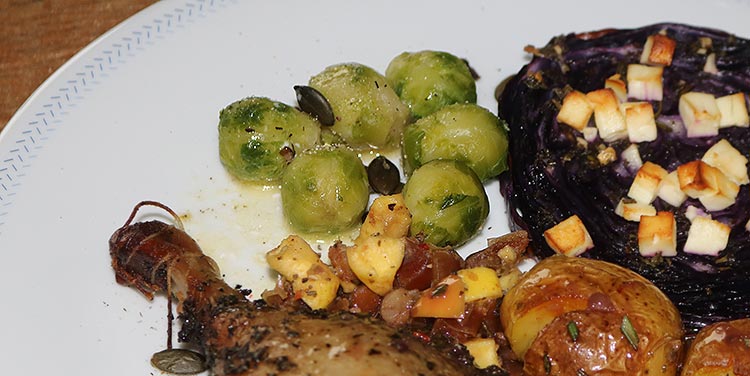 warmer Sprossenkohlsalat