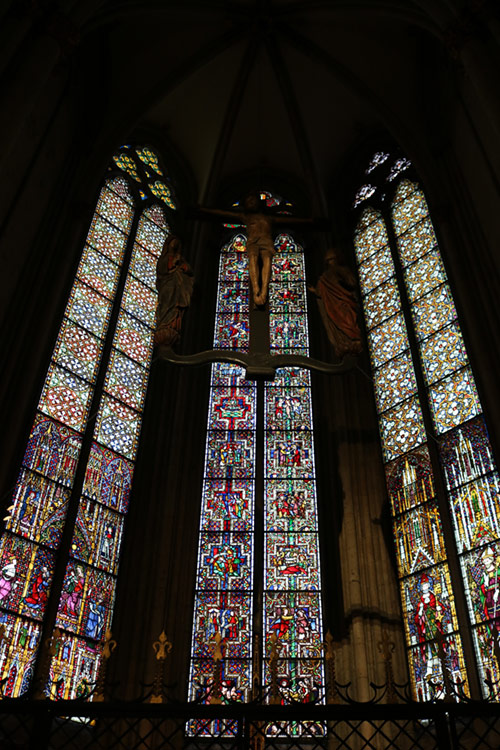 Kirchenfenster im Kölner Dom