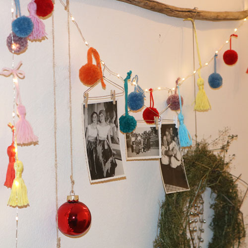 Lichterkette Pompon Quasten Wanddeko Fasching Partydeko