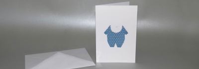 Babykarte „Blauer Strampelanzug“
