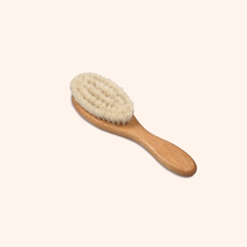 Inizio Care baby brush with goat hair bristles, oval - small