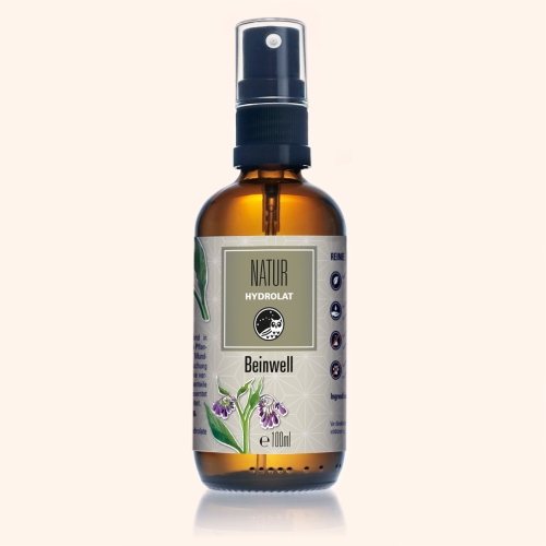 Hydrolat aus frischen Beinwell