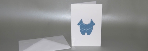 Babykarte „Blauer Strampelanzug“